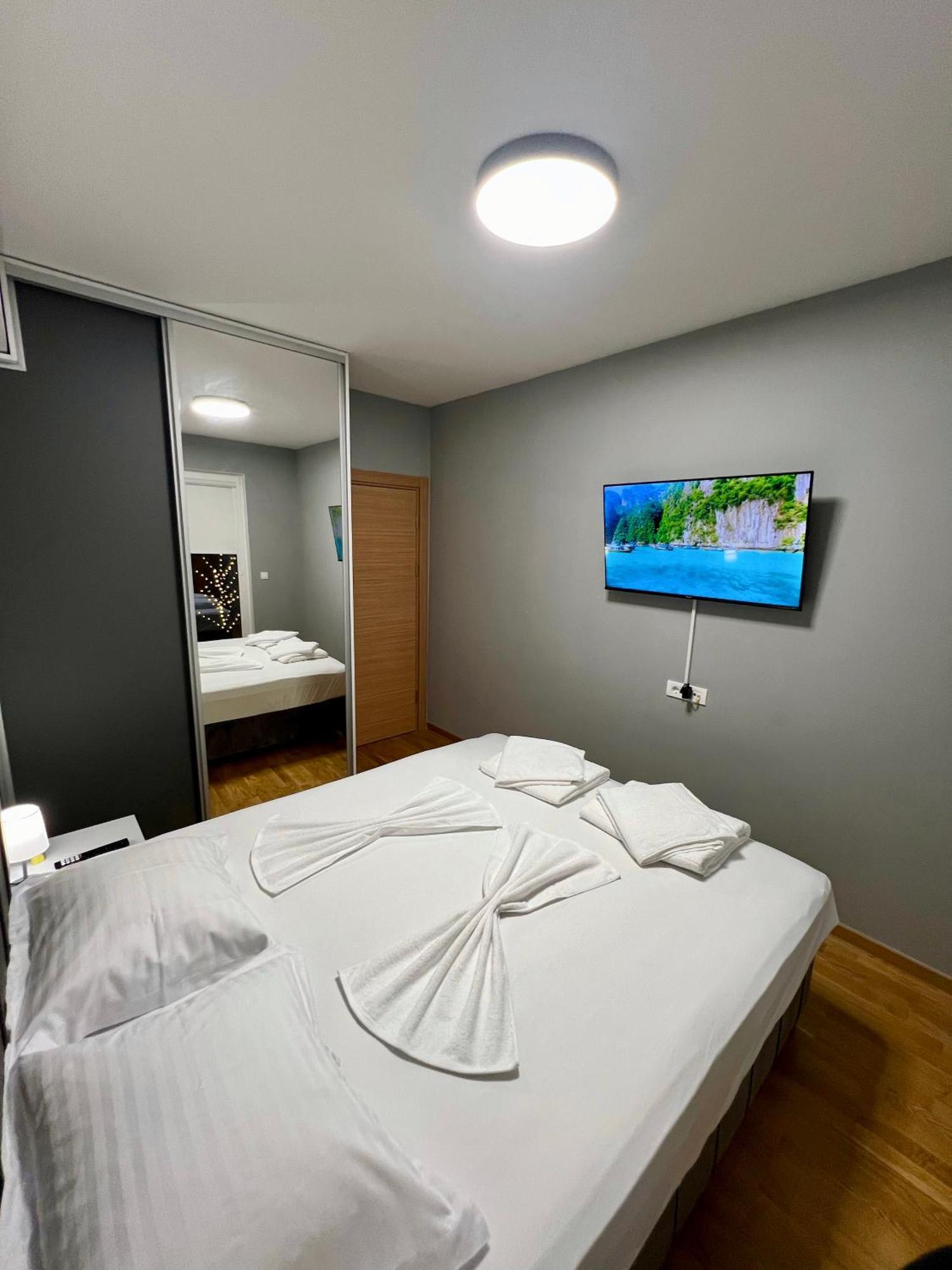 Aj Luxe Residence สโกเปีย ภายนอก รูปภาพ