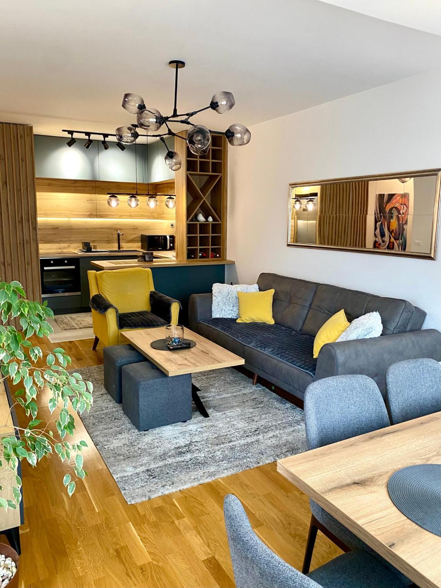 Aj Luxe Residence สโกเปีย ภายนอก รูปภาพ